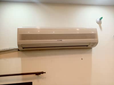 sanyo 1.5 ton Ac very good condition