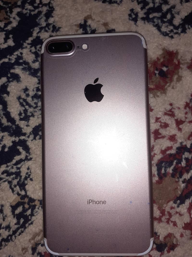 iPhone 7 plus 1