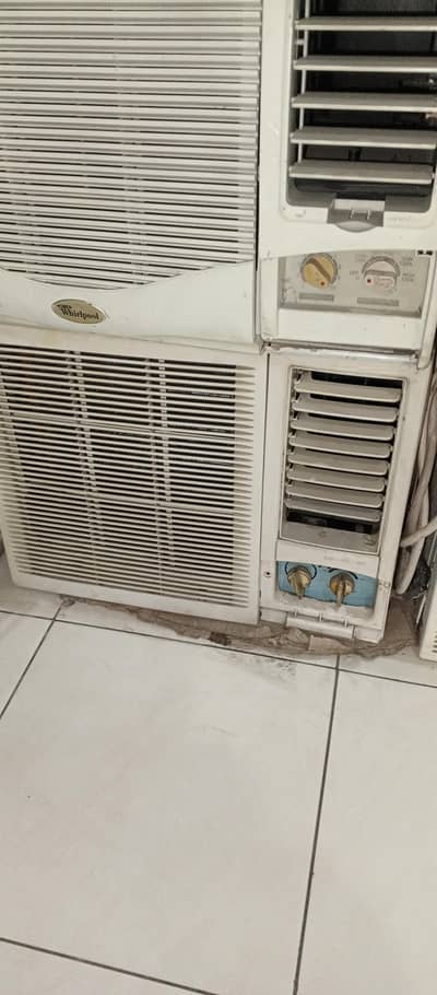Window inverter Ac pona ton/. 75 ton/ ship Ac