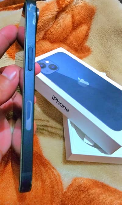 iphone 13 non PTA complete box like new 100% bh jv