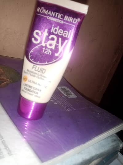 Romantic bird cosmetics ideal stay 12h