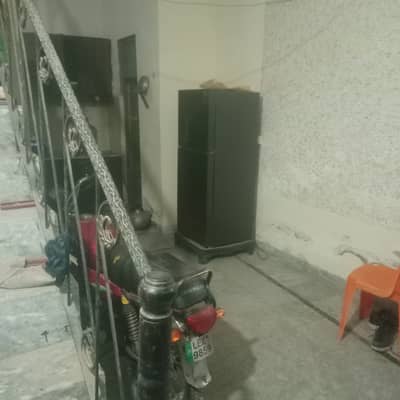 Modal TWON LINK ROAD 2. . 5 MARLA DUBAL STORY 2 BAD HOUSE FOR RENT