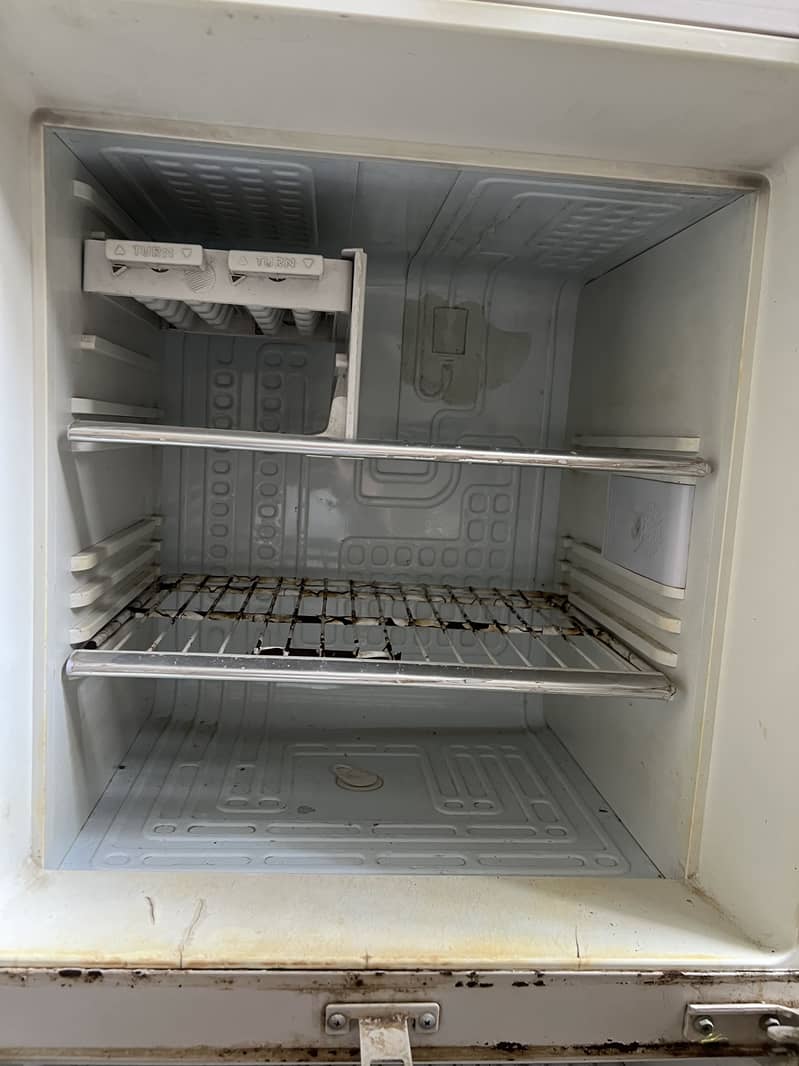 Orient Refrigerator 7