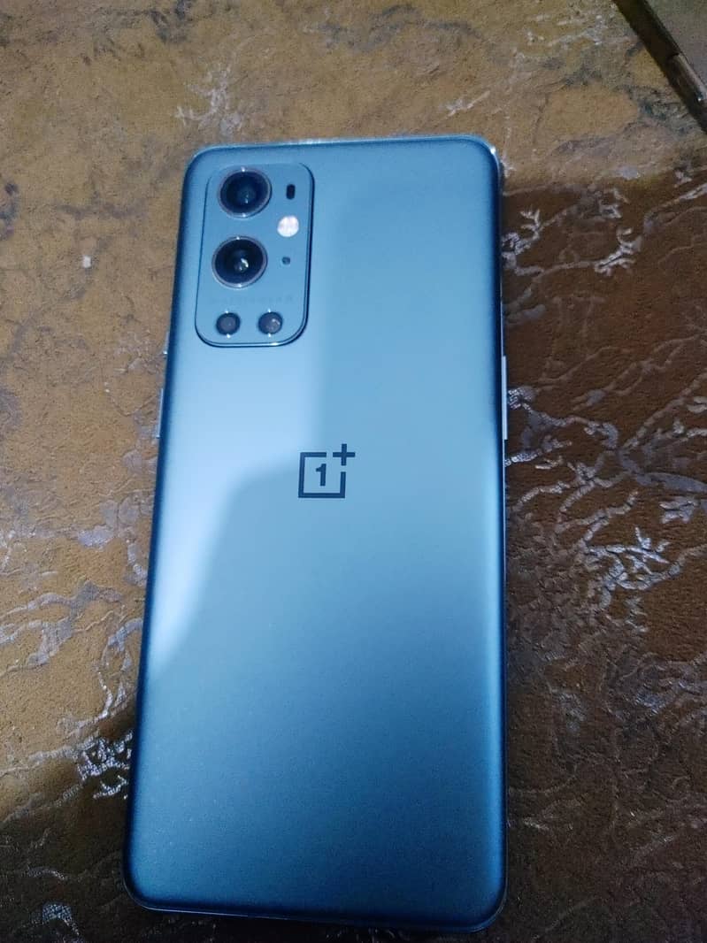 OnePlus 9pro with box 0