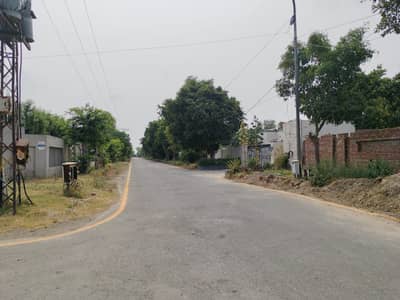 4 Kanal Farm House Plot For Sale In Midland Farmhouses Gated Community On Bedian Road