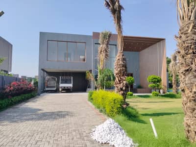 Luxurious 5 Kanal Farmhouse For Sale On Bedian Road, Lahore