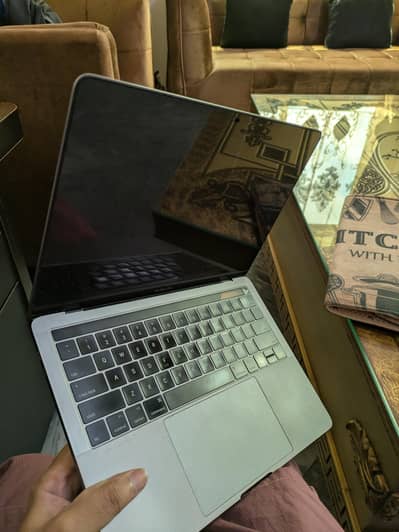 MacBook Pro 2017 Perfect Condition