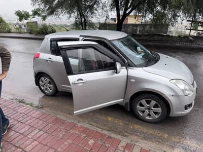 Suzuki swift 2012