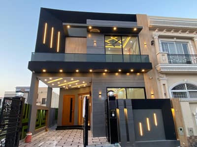 3 Beds 5 Marla Double Storey Brand New House For Sale Formanites Housing Scheme Lahore.