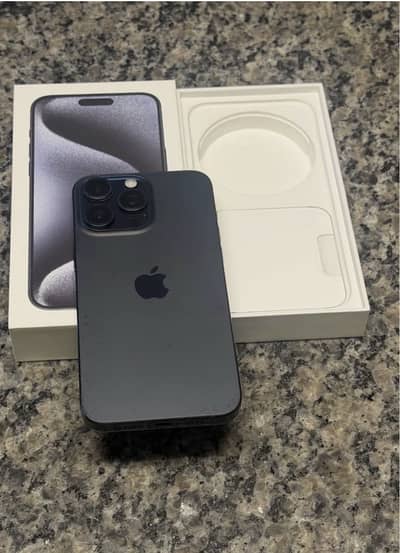 Apple iPhone 15 Pro Max sim unlocked price negotiable