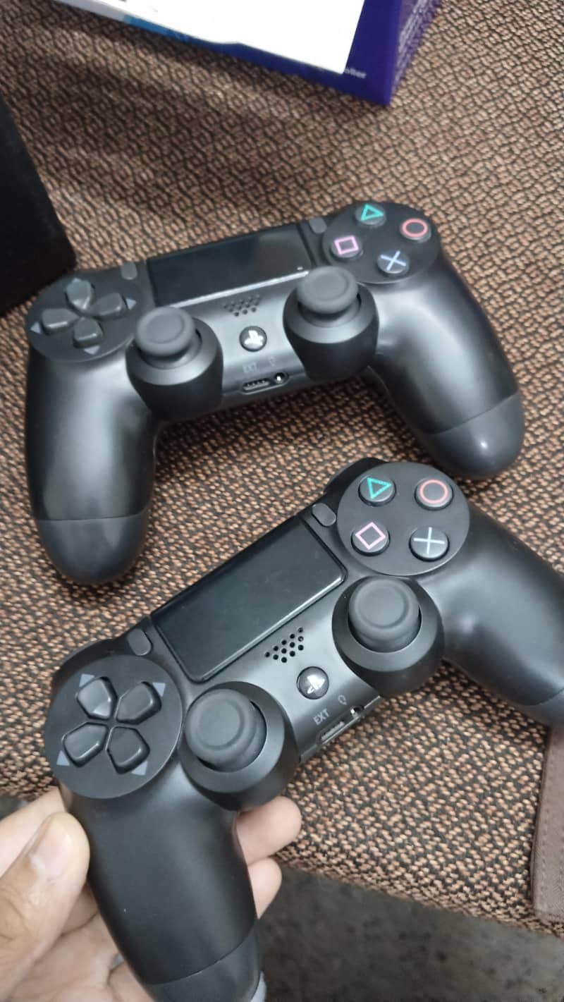 PlayStation 4 2 controller 14