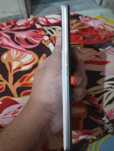 Realme Gt3 240w (16gb/1Tb)