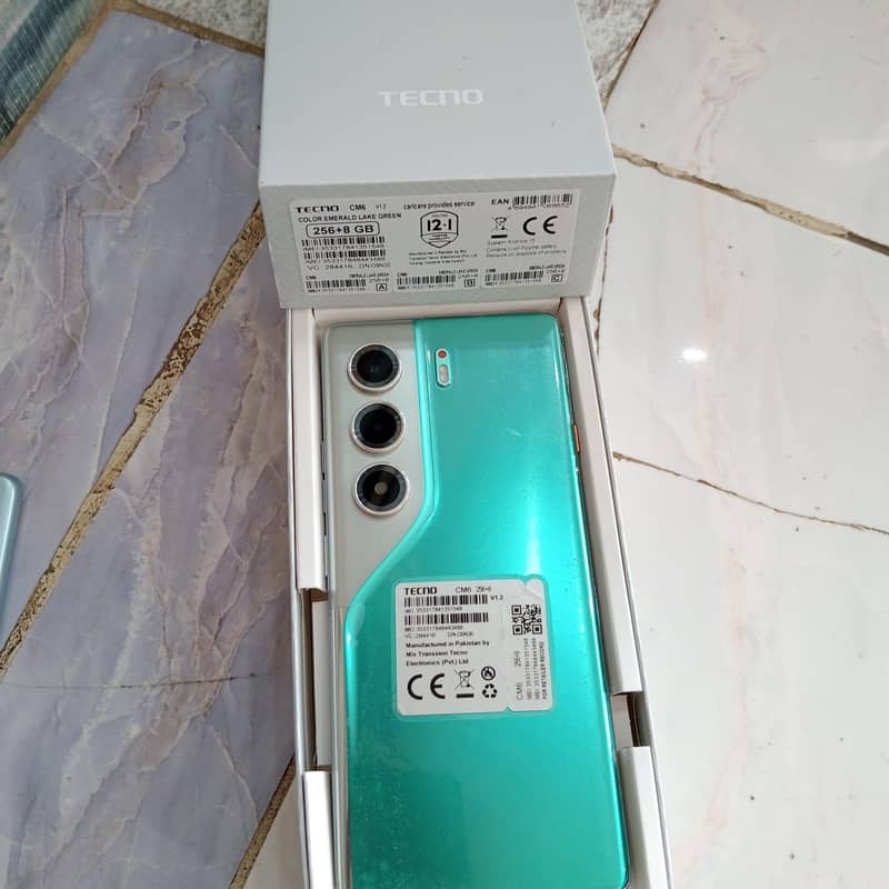 Camon 40 pro 1