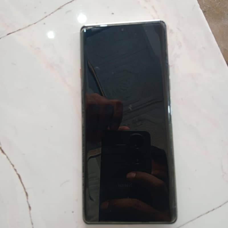 Camon 40 pro 9