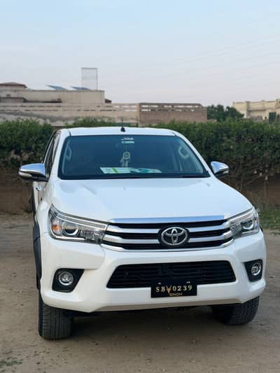 Toyota Hilux Revo V Automatic 2.8 2020