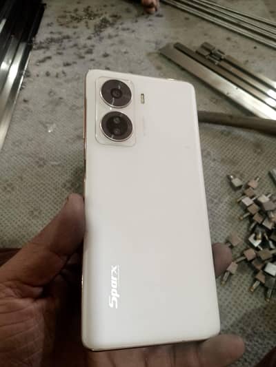 SPARX NOTE 20.8/256GB.