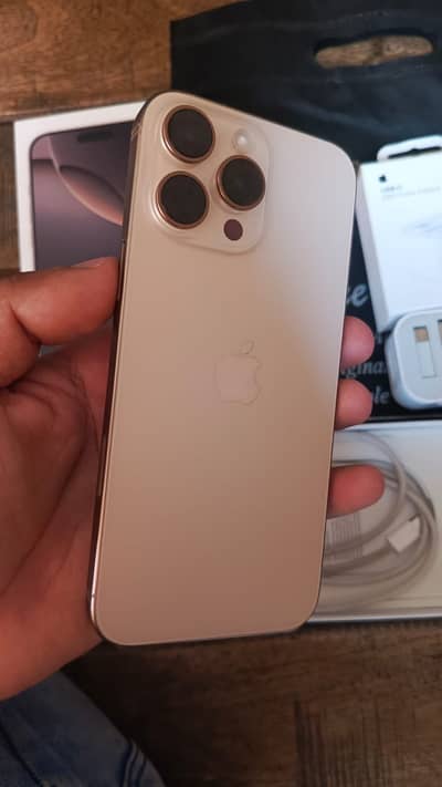 Apple Iphone 16 pro Max JV (Desert Titanium)