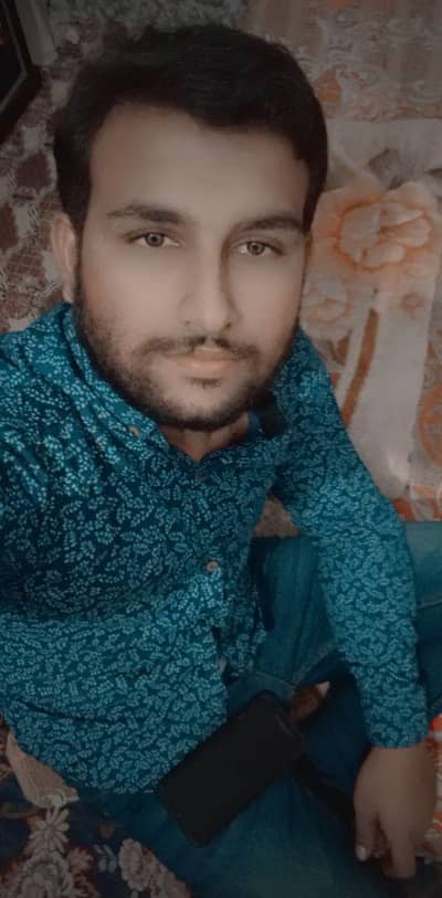 mojay jop ki zarorat ha