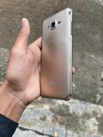 Samsung Mobile J7 Core