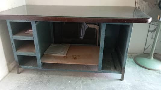 airon table wooden top