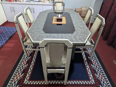 Dining table made in dyaar wood