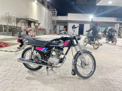 Honda Cg 125 . . . Alter bike