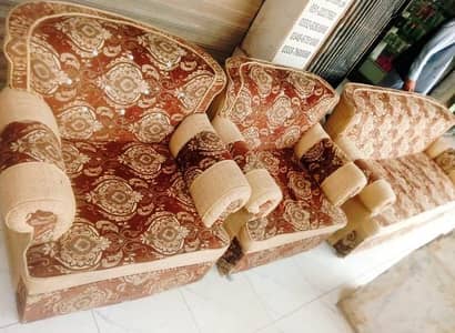 5seater sofa set for urgent sale