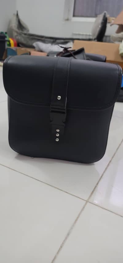 motorcycle saddle bags