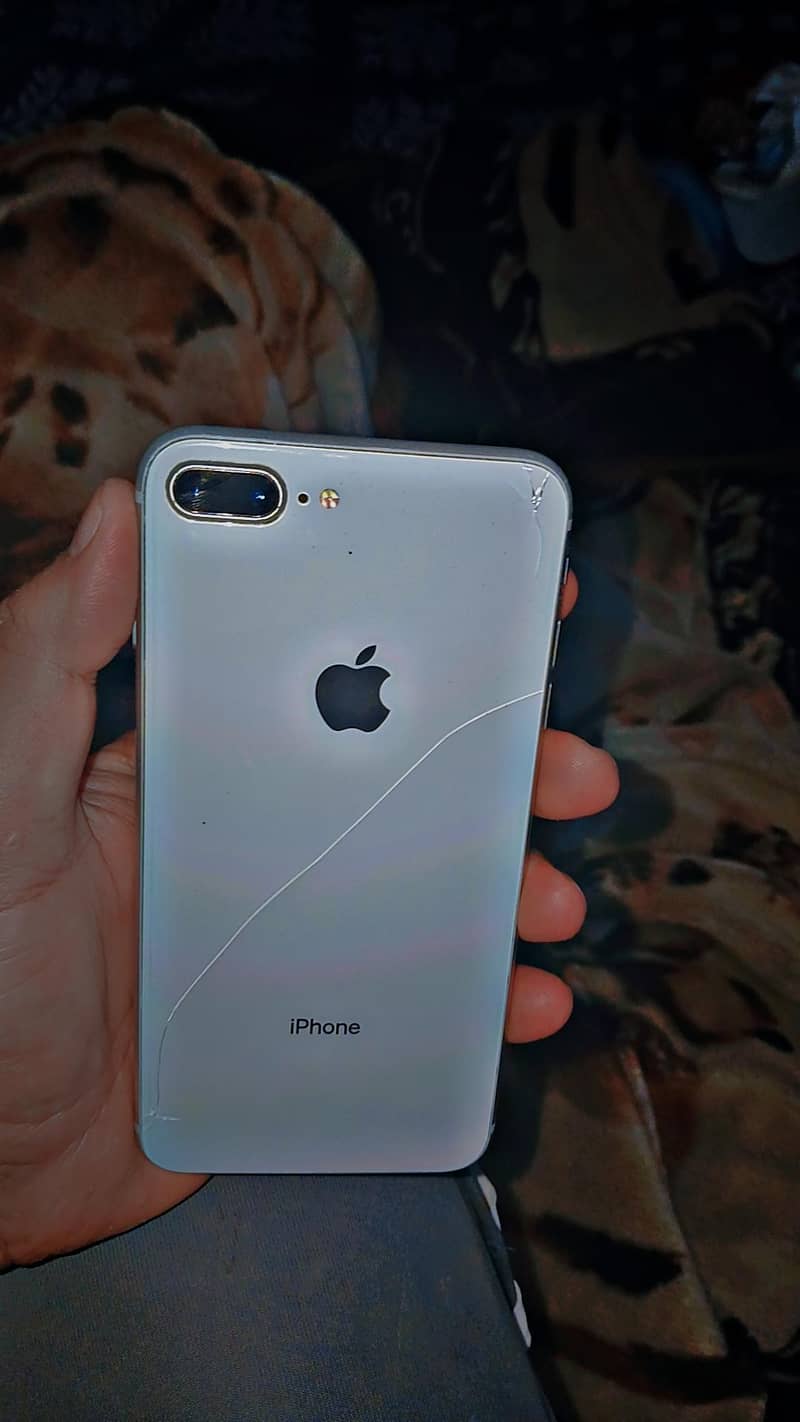 iPhone 8 plus 3