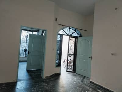 5 Marla lower portion for rent in sabzazar shecem