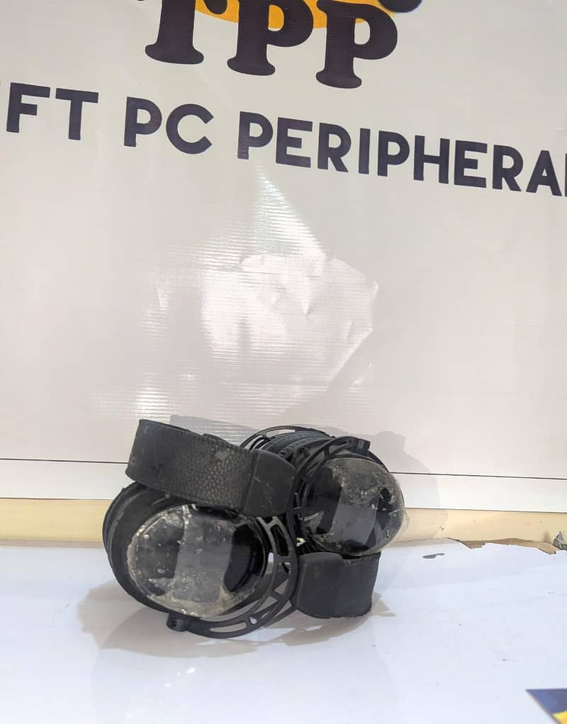 Hyper X cloud Alpha S. 4