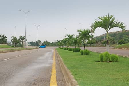 Stunning Prime Location 120 Square Yards Residential Plot In Naya Nazimabad - Block M Available