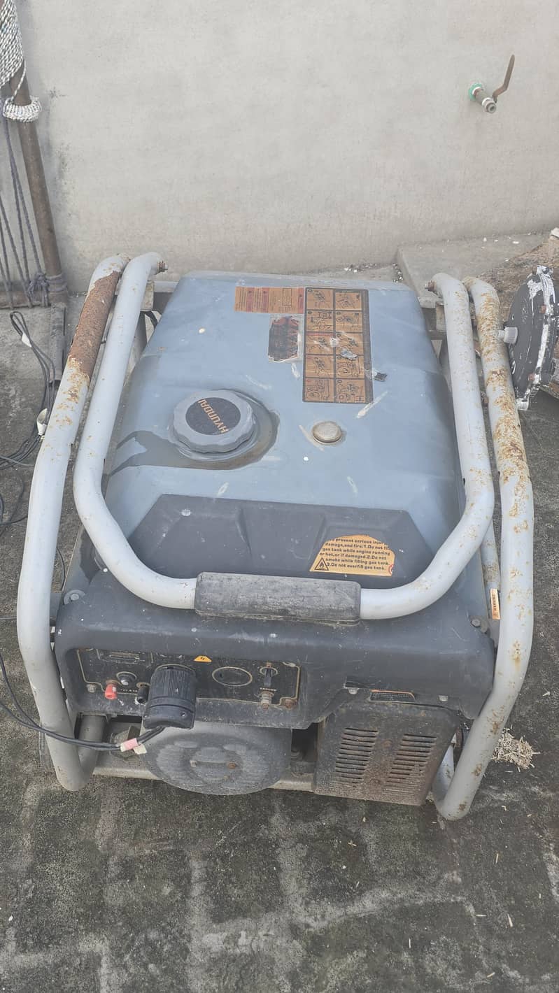 Hyundai 6.5 KVA Petrol Generator Fuel Petrol for sale 0