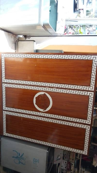 Almari Good condition All ok only serious Bayer contact