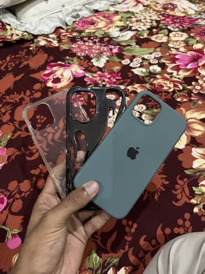 Iphone 12/12 pro cases 3 in 1
