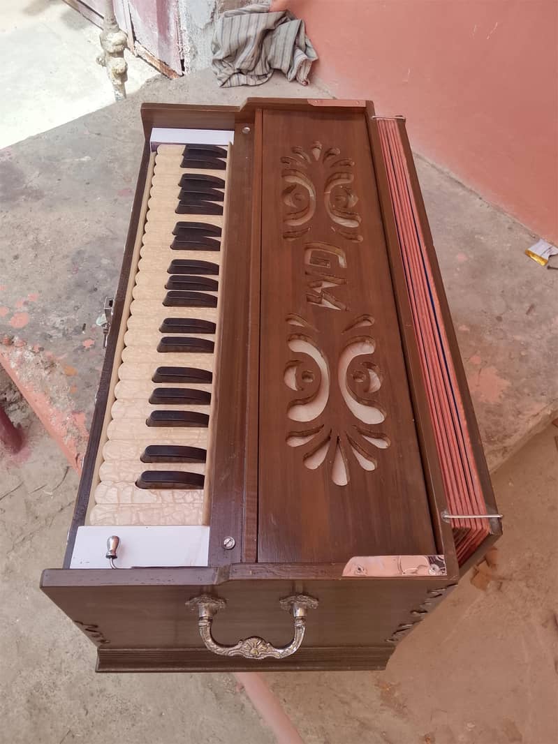 Harmonium 3
