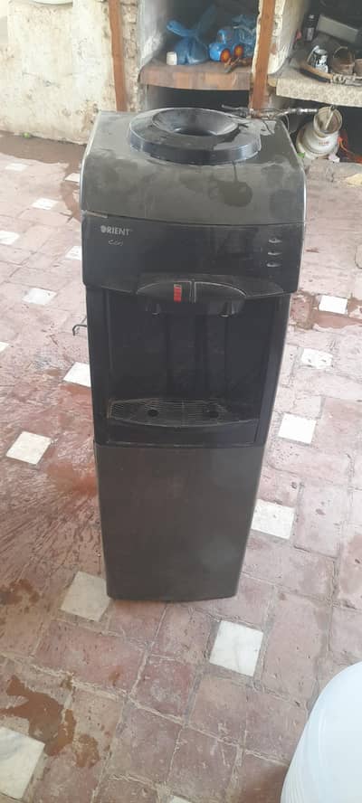 water dispenser Urgent sale
