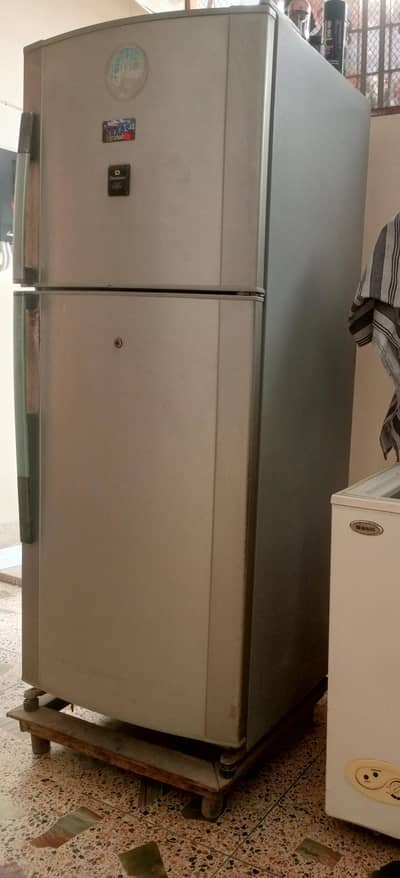 Dawlance no frost refrigerator