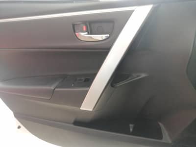 Toyota altis grande 2022 model 2021 registered white