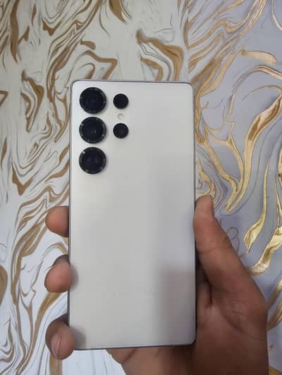 iam salling s25 ultra. 12/512 silvar titanium 10/10 condition