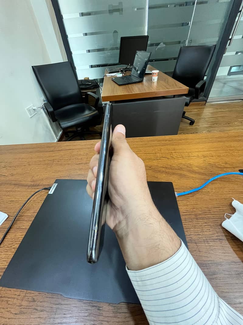 One Plus 7 Pro 3