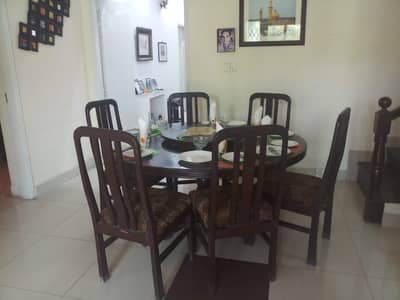 Daning table or 6chairs