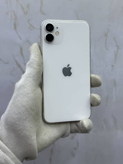 I phone 11 128 GB Dual SIM PTA APPROVED 88% Battery Health 10 by 10