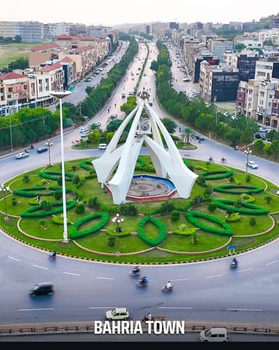 10 MARLA PLOT WITH ALL DUES PAID IN DEVELOPED AREA AVAILABLE FOR SALE AT LOWEST RATE IN BAHRIA TOWN