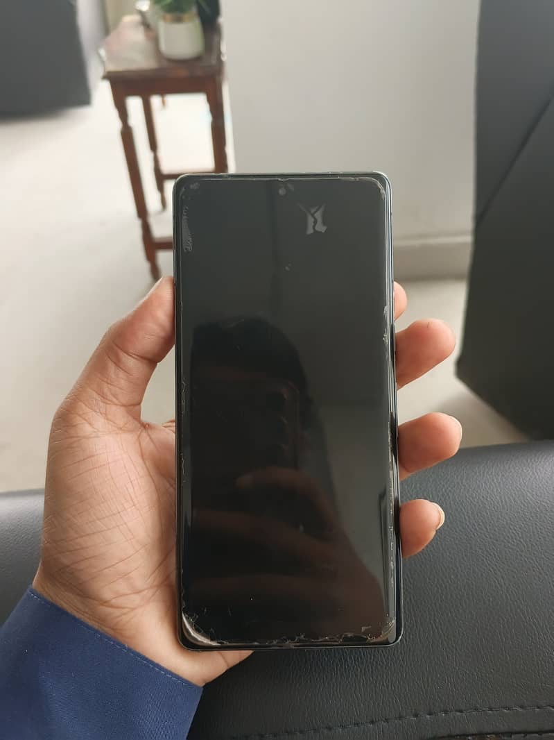 Google Pixel 7 Pro 6