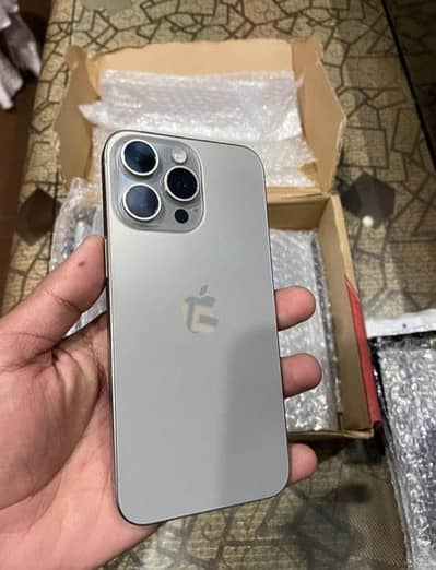 IPHONE 15 pro max iCloud