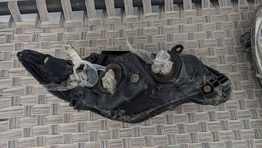 Toyota corolla 2012 headlight