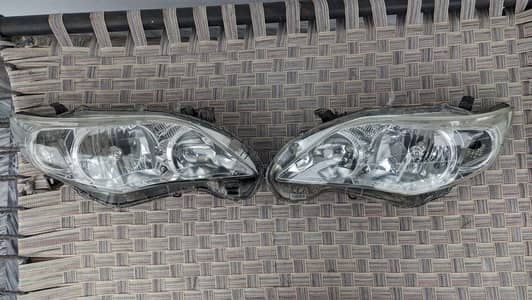 Toyota corolla 2012 headlight