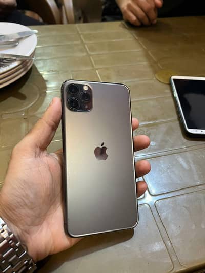 IPHONE 11 PRO MAX