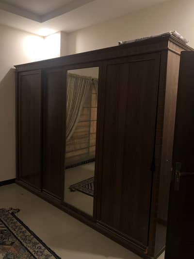 3 Door Sliding Wardrobe